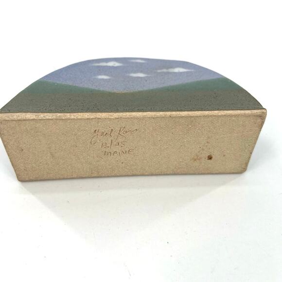 Studio Pottery artist signed napkin holder - Picture 3 of 6
